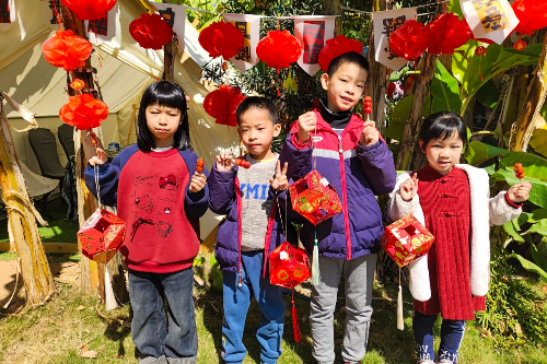 2025年2月13日红包变花灯,
