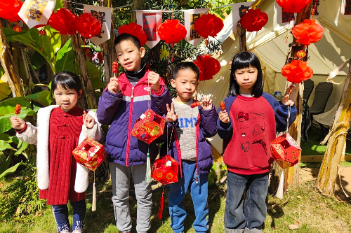 2025年2月13日红包变花灯,